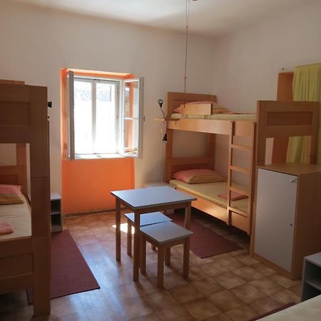 Hi Hostel Veli Losinj Exterior photo
