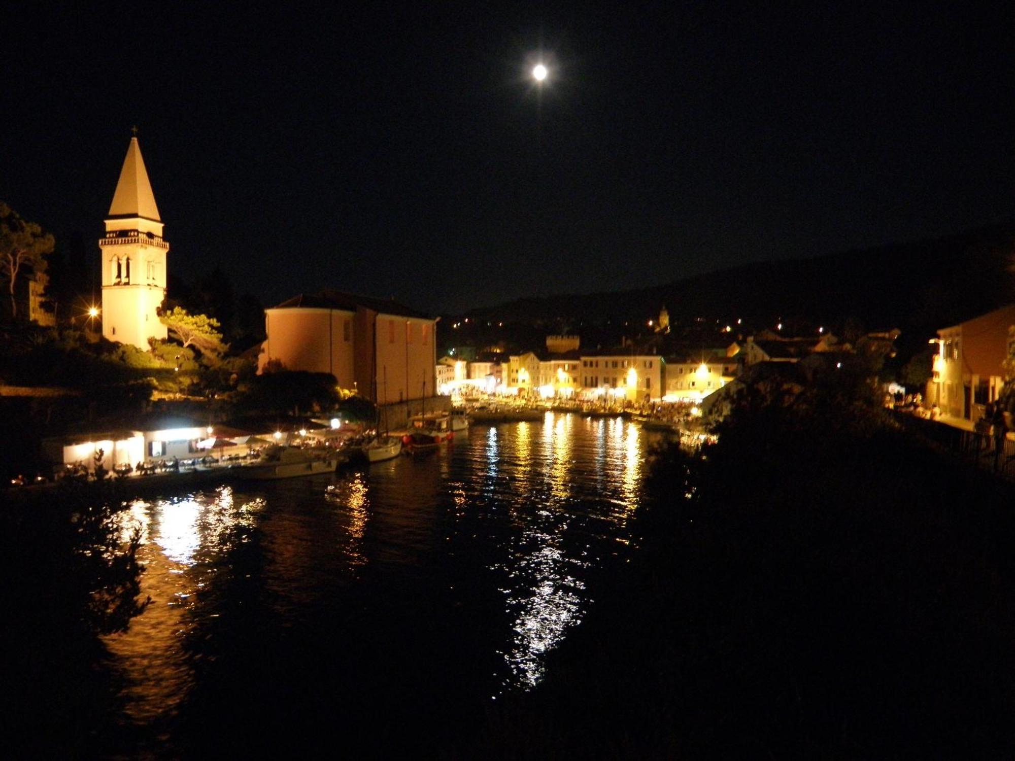 Hi Hostel Veli Losinj Exterior photo