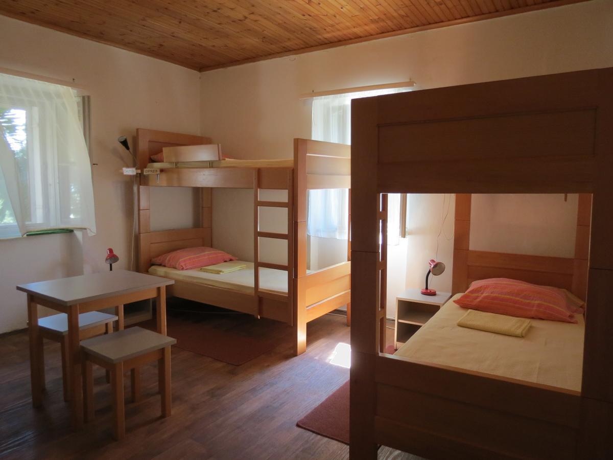 Hi Hostel Veli Losinj Exterior photo