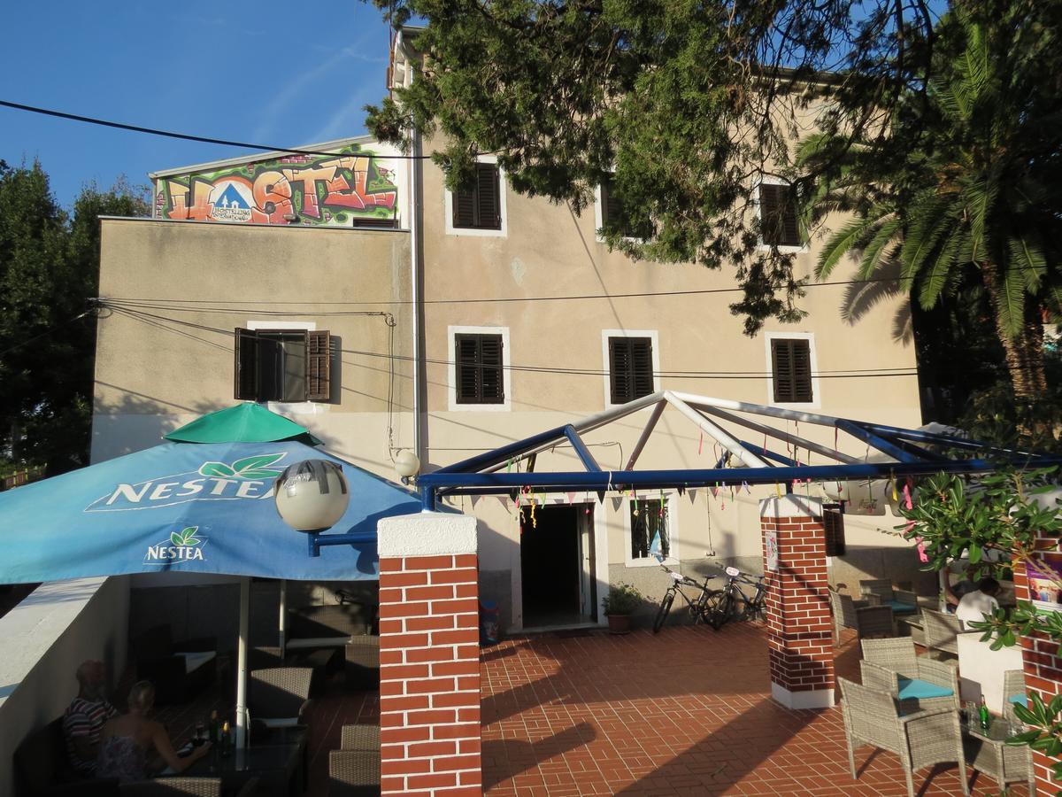 Hi Hostel Veli Losinj Exterior photo