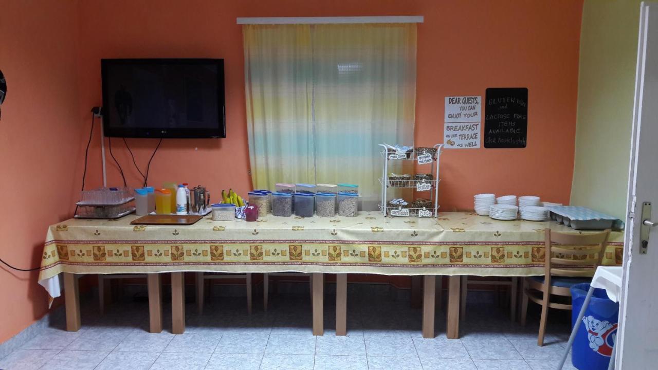 Hi Hostel Veli Losinj Exterior photo